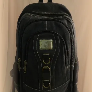 CHARCOAL GREY BACKPACK